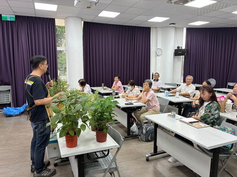 典藏植物園志工增能課程：香草植物栽培與應用